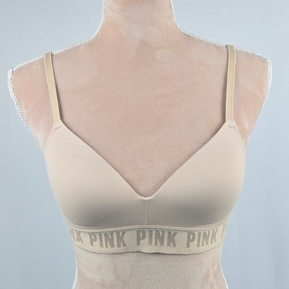 PINK Victoria's Secret Wear Everywhere Wireless Lightly Lined Bra Size 32B - Picture 1 of 8